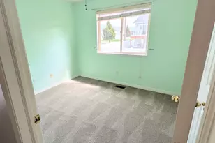 108 E 2550 St S, Clearfield, UT 84015 - Photo 6