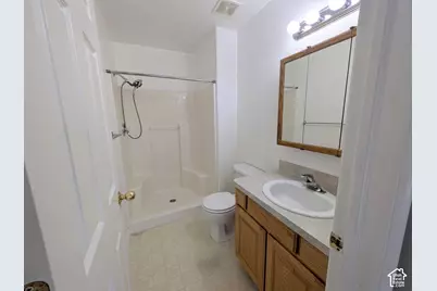 108 E 2550 St S, Clearfield, UT 84015 - Photo 8
