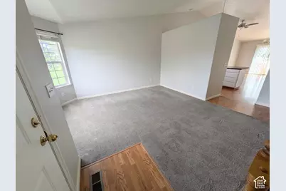 108 E 2550 St S, Clearfield, UT 84015 - Photo 2