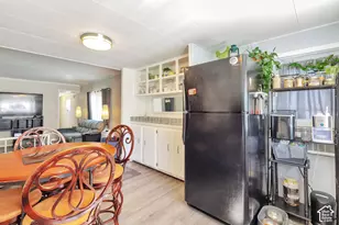 3860 Midland Dr, Roy, UT 84067 - Photo 12