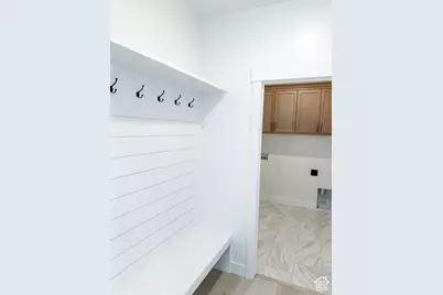 640 S 50 E #114, Hyde Park, UT 84318 - Photo 8