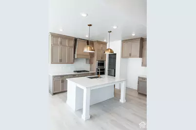 640 S 50 E #114, Hyde Park, UT 84318 - Photo 4