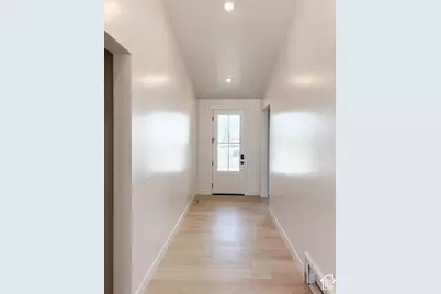 640 S 50 E #114, Hyde Park, UT 84318 - Photo 2