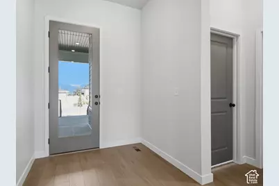 1327 S Glambert Ln, Saratoga Springs, UT 84045 - Photo 6