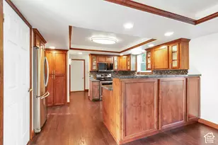 10318 S 2375 E, Sandy, UT 84092 - Photo 10