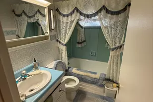 220 Glen Pl, Layton, UT 84041 - Photo 46