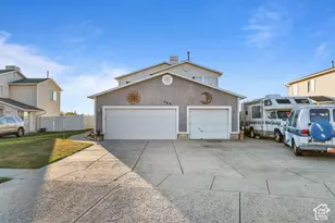 399 Downs Dr, Ogden, UT 84404 - Photo 2