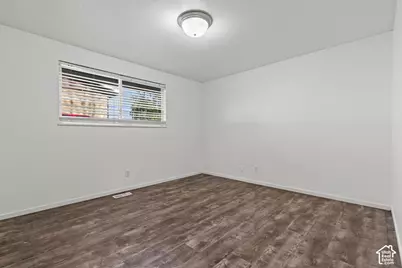 6072 S 2550 W, Roy, UT 84067 - Photo 18