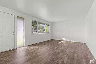6072 S 2550 W, Roy, UT 84067 - Photo 8