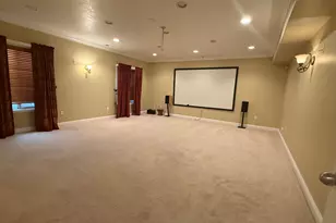 10234 S Eagle Cliff Way E, Sandy, UT 84092 - Photo 18