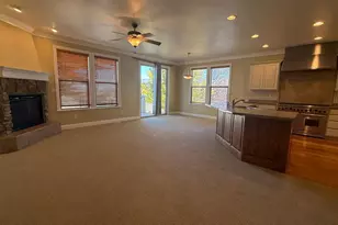 10234 S Eagle Cliff Way E, Sandy, UT 84092 - Photo 6