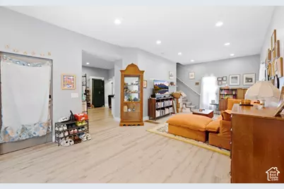 625 N 900 W, Salt Lake City, UT 84116 - Photo 6