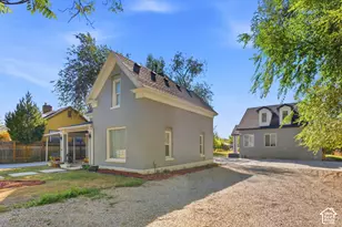 625 N 900 W, Salt Lake City, UT 84116 - Photo 2