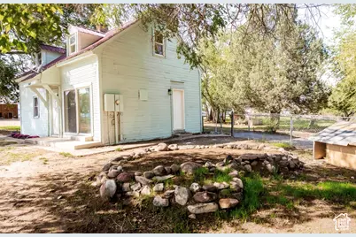 1445 E 2500 S, Naples, UT 84078 - Photo 4