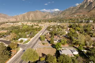 4452 S Aspen Hollow Ln, Salt Lake City, UT 84117 - Photo 6