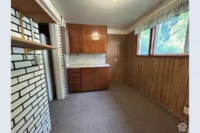 481 E Center St, Logan, UT 84321 - Photo 8