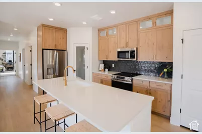 351 E Volunteer Dr #11-204, Spanish Fork, UT 84660 - Photo 10