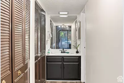 245 N Vine St #205, Salt Lake City, UT 84103 - Photo 14