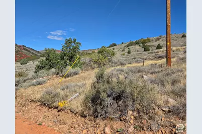 3378 N Spring Way #410, Huntsville, UT 84317 - Photo 2