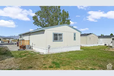 1542 N 150 E, Tooele, UT 84074 - Photo 16