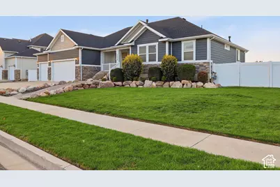 2156 W Thomas St, Lehi, UT 84043 - Photo 2