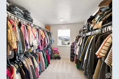 1338 E Talbot Dr, Kaysville, UT 84037 - Photo 18