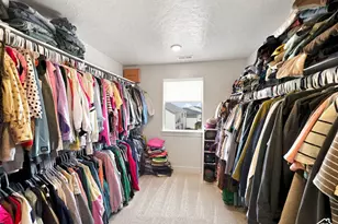 1338 E Talbot Dr, Kaysville, UT 84037 - Photo 18