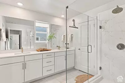 1338 E Talbot Dr, Kaysville, UT 84037 - Photo 16