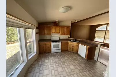 3155 W 2800 N, Malad City, ID 83252 - Photo 20