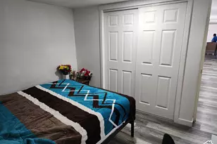 8811 S Cambridge Cir W, Sandy, UT 84070 - Photo 6