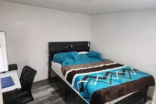 8811 S Cambridge Cir W, Sandy, UT 84070 - Photo 8