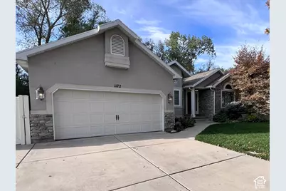 1172 E Castlecreek Dr, Murray, UT 84117 - Photo 2