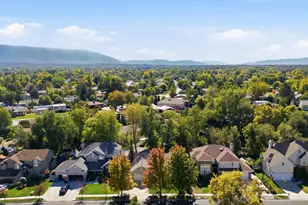 1172 E Castlecreek Dr, Murray, UT 84117 - Photo 46