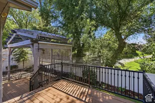 1172 E Castlecreek Dr, Murray, UT 84117 - Photo 38