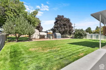 1030 W 25 S, Clearfield, UT 84015 - Photo 30