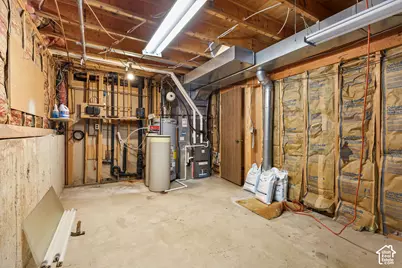 1030 W 25 S, Clearfield, UT 84015 - Photo 24