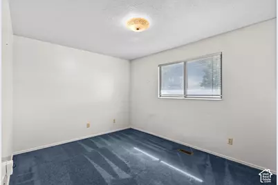 1030 W 25 S, Clearfield, UT 84015 - Photo 20