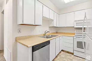 53 E 600 S, Orem, UT 84058 - Photo 10