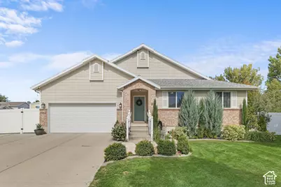 3866 W Augusta, Syracuse, UT 84075 - Photo 2