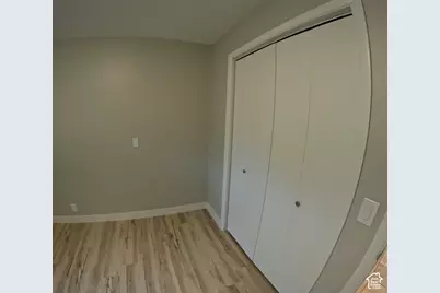 6092 S 2075 St E, Holladay, UT 84121 - Photo 14