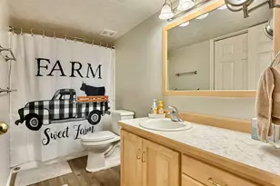 1697 W 2450 N, Vernal, UT 84078 - Photo 40