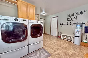 1697 W 2450 N, Vernal, UT 84078 - Photo 32