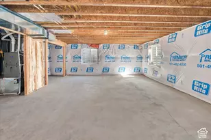 936 E 410 N, Hyde Park, UT 84318 - Photo 38