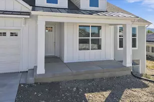 936 E 410 N, Hyde Park, UT 84318 - Photo 4