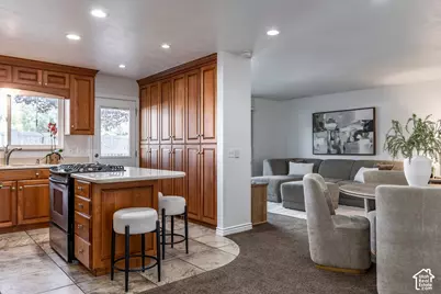 5764 S 1615 E, Murray, UT 84121 - Photo 10