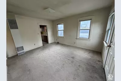 950 W Montague Ave, Salt Lake City, UT 84104 - Photo 8