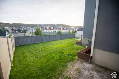 4342 E Sunny Meadow Dr, Eagle Mountain, UT 84005 - Photo 32