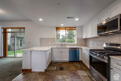 6078 N Fox Point Cir #C1, Park City, UT 84098 - Photo 12