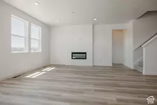 388 E Clear Granite Way, Eagle Mountain, UT 84005 - Photo 10