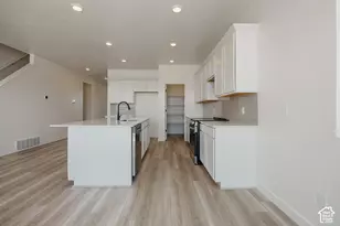 388 E Clear Granite Way, Eagle Mountain, UT 84005 - Photo 8